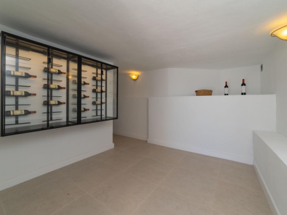 Chalet on sale in Fuengirola REF:65183