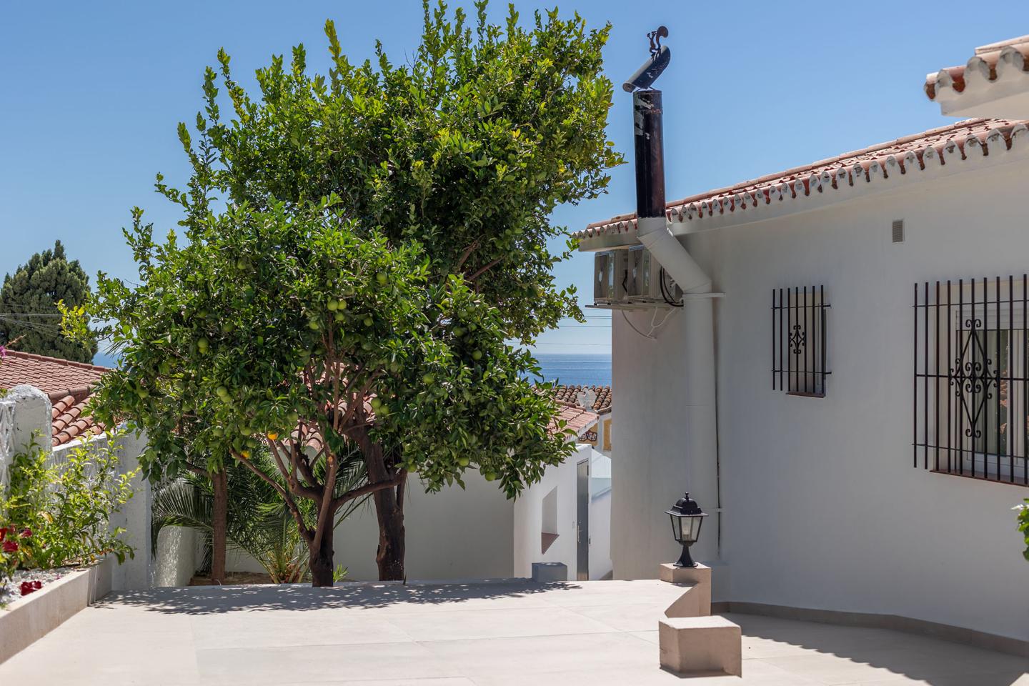 Chalet on sale in Fuengirola REF:65183