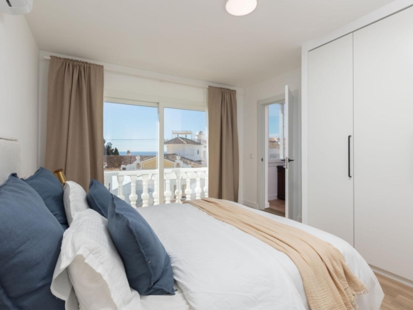 Chalet on sale in Fuengirola REF:65183