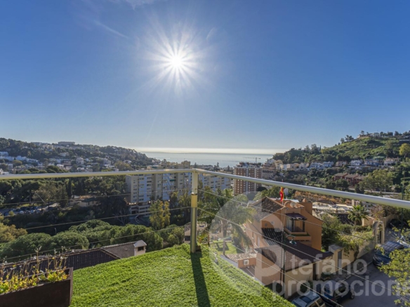 ¡VILLA CON VISTAS INFINITAS AL MAR Y MÁXIMA PRIVACIDAD! REF:65184