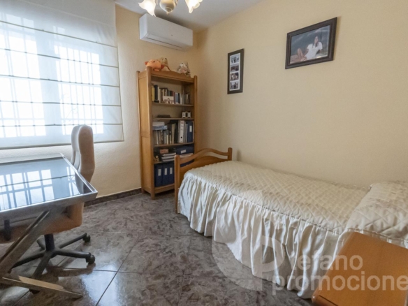 EXCLUSIVA VILLA EN CALA DEL MORAL (MÁLAGA ESTE), UN VERDADERO OASIS DE PRIVACIDAD Y CONFORT CON 324 M² CONSTRUIDOS REF:65241